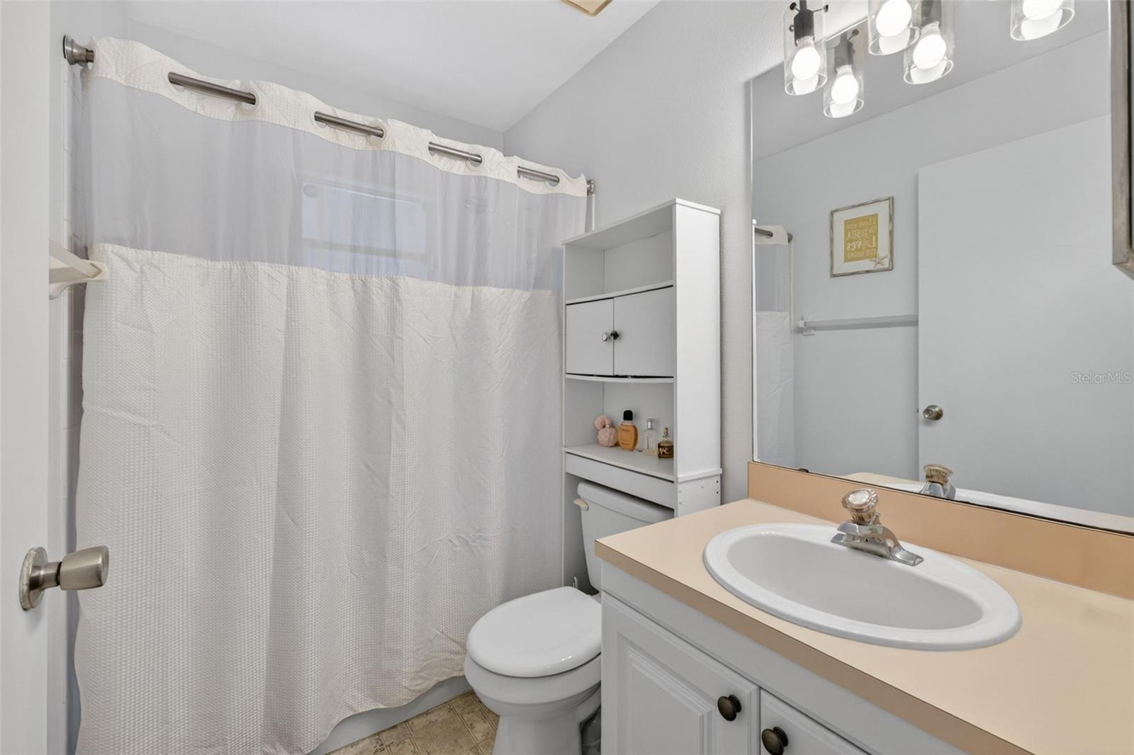 204 MONTANA AVE, DAVENPORT, FL, 33897