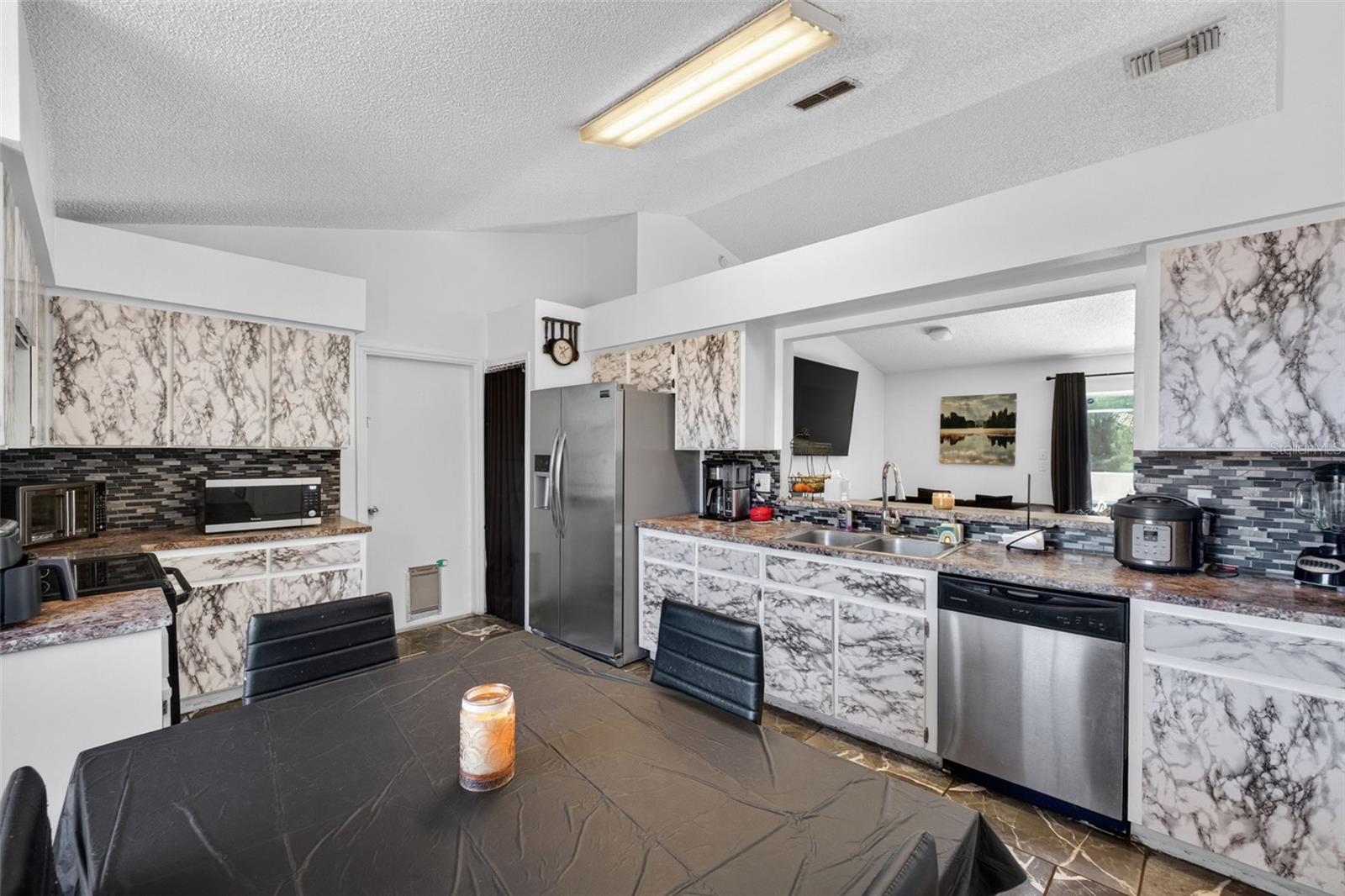 204 MONTANA AVE, DAVENPORT, FL, 33897