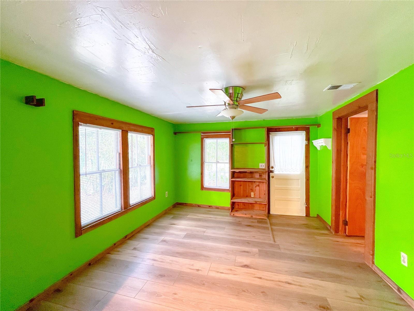 25825 W NEWBERRY RD, NEWBERRY, FL, 32669