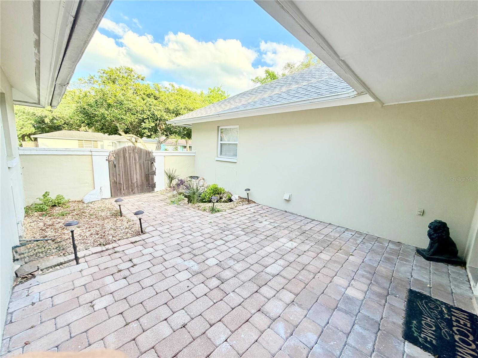 1880 OAK FOREST DR E, CLEARWATER, FL, 33759