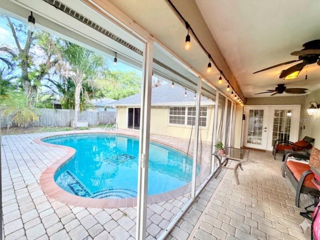 1880 OAK FOREST DR E, CLEARWATER, FL, 33759