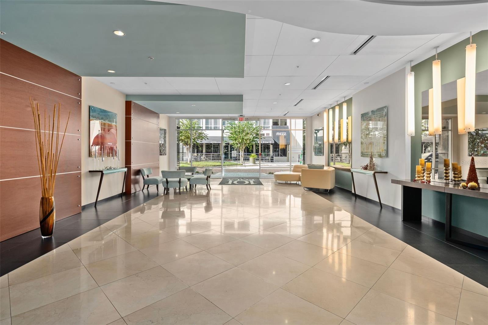 101 S EOLA DR #1208, ORLANDO, FL, 32801