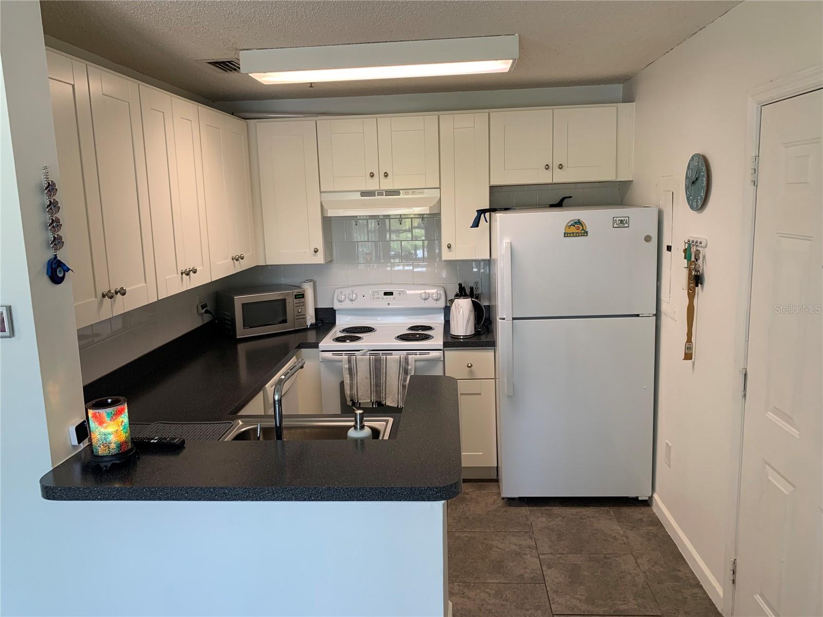 4049 CROCKERS LAKE BLVD #25, SARASOTA, FL, 34238