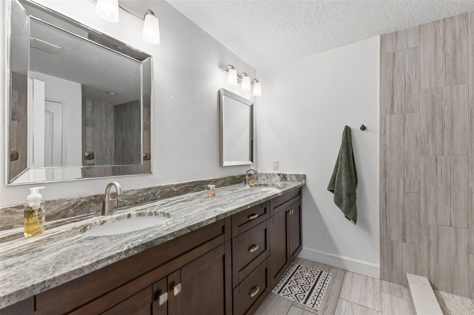 5502 BRUTON RD, PLANT CITY, FL, 33565