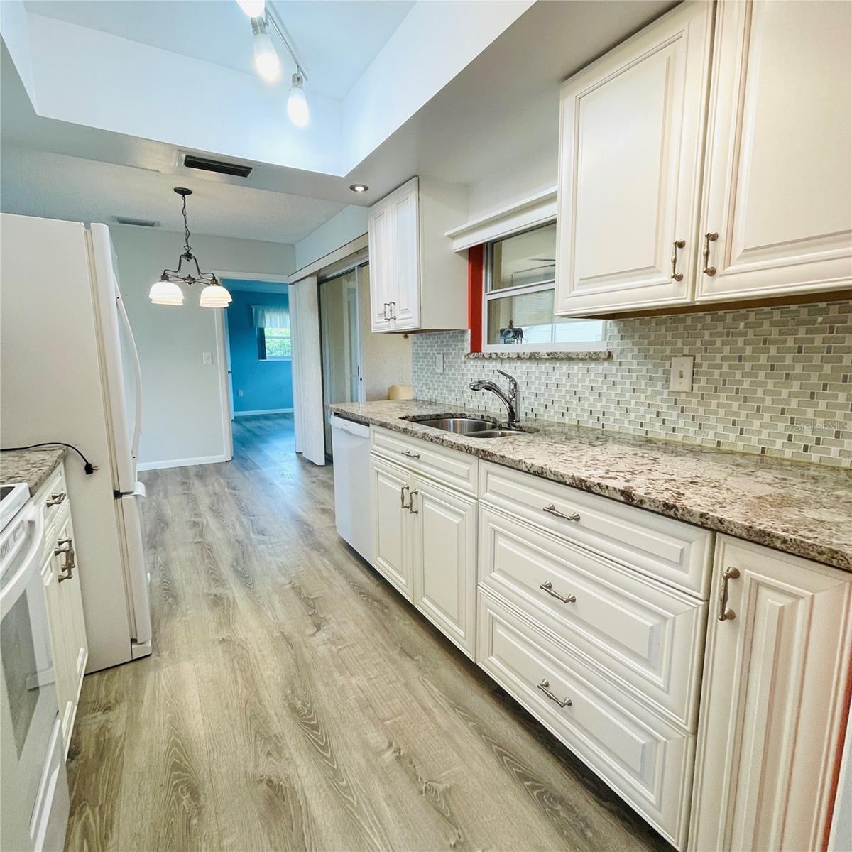 3603 JOYCE DR, BRADENTON, FL, 34208