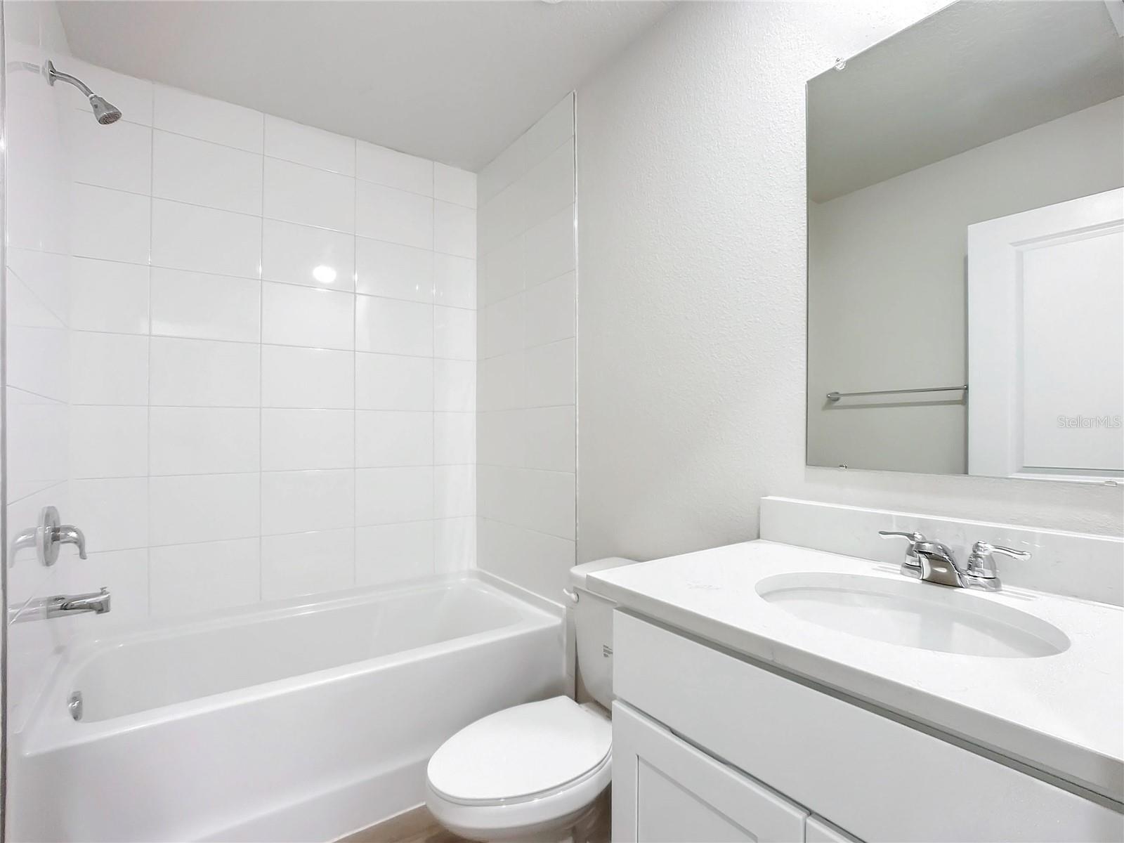 13 UNIQUE CT, PALM COAST, FL, 32164