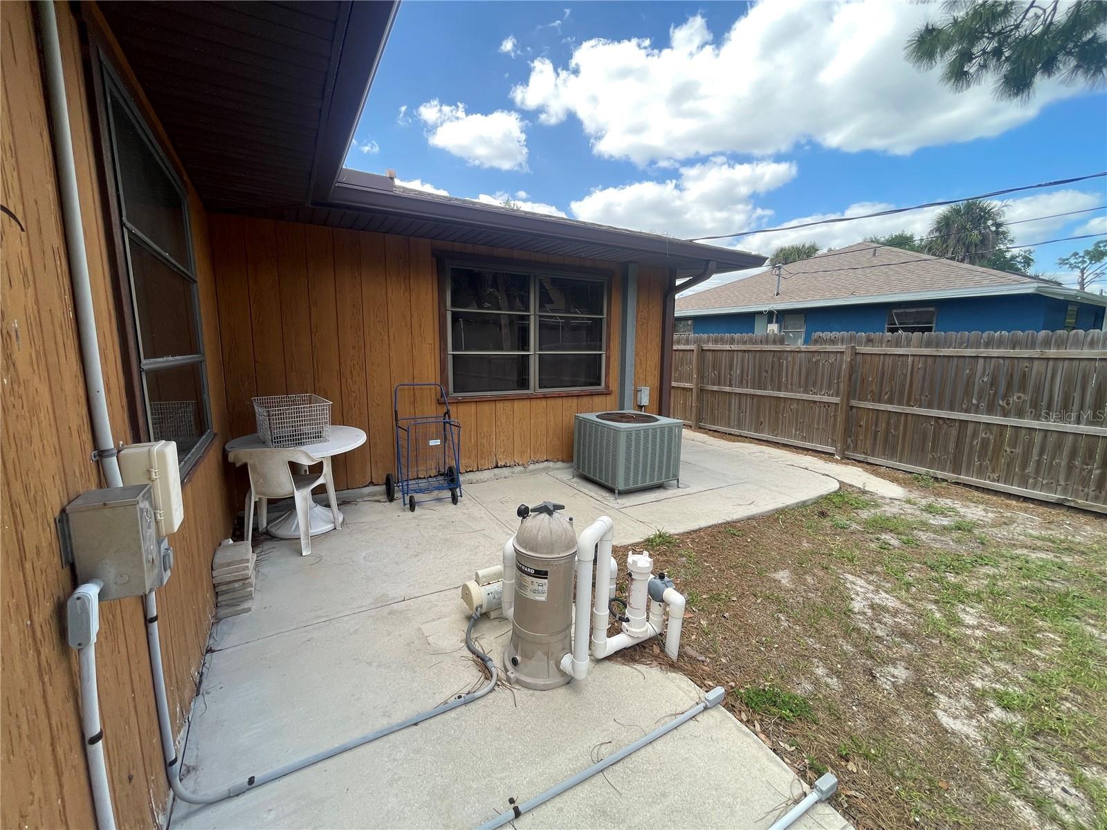 5662 S SALFORD BLVD, NORTH PORT, FL, 34287
