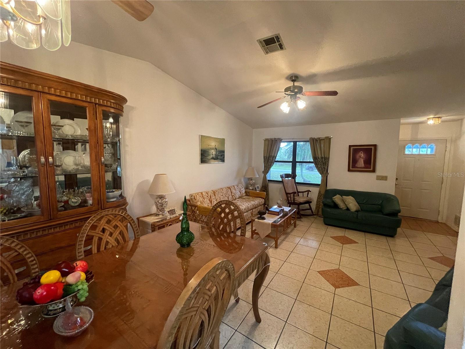 5662 S SALFORD BLVD, NORTH PORT, FL, 34287