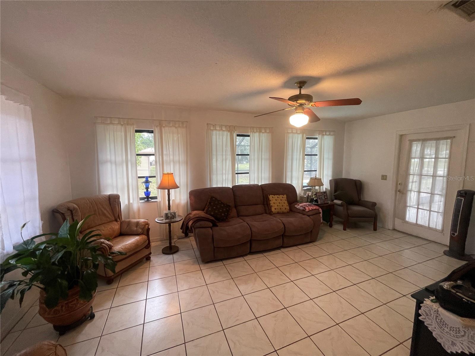 5662 S SALFORD BLVD, NORTH PORT, FL, 34287