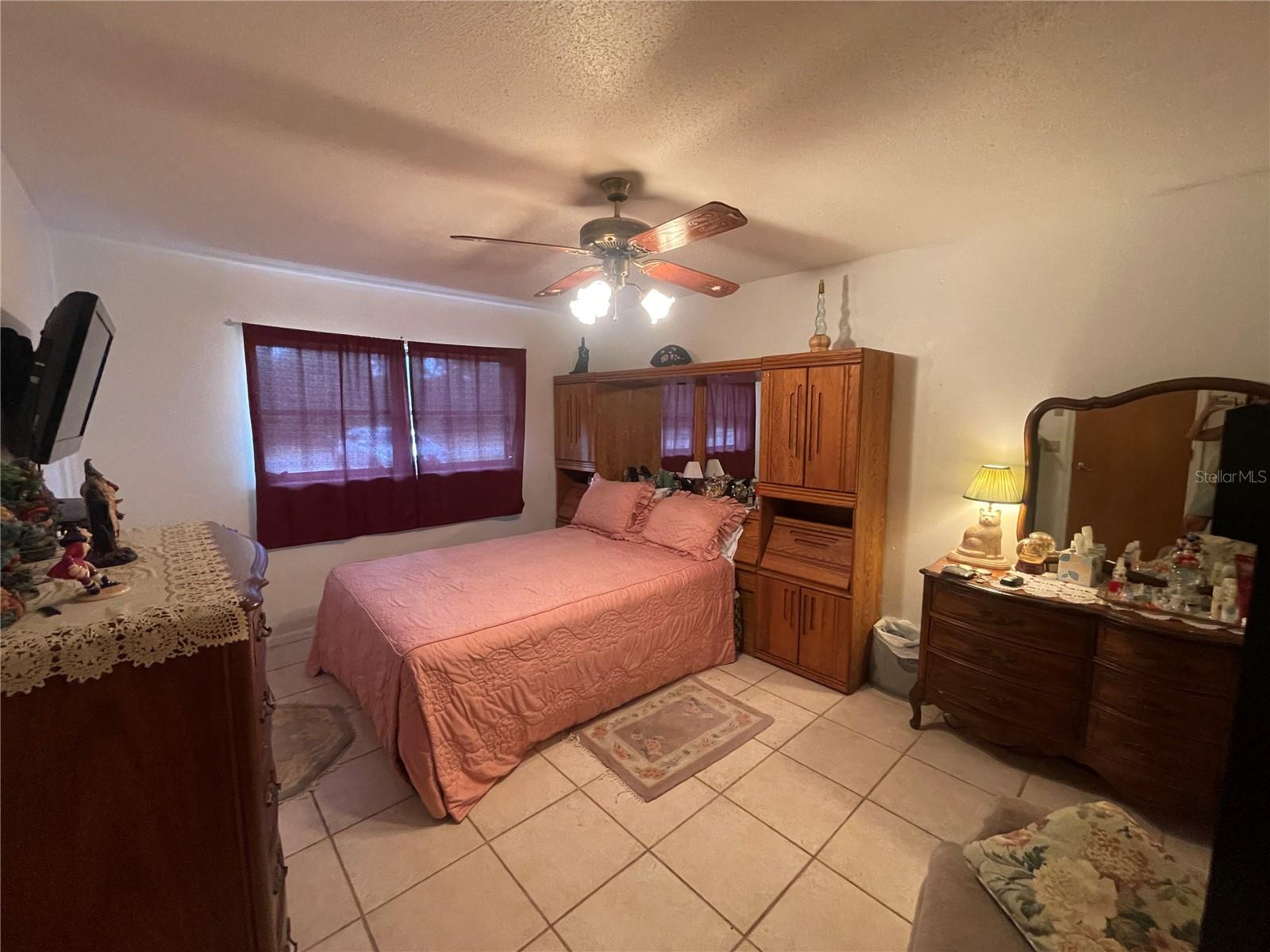 5662 S SALFORD BLVD, NORTH PORT, FL, 34287