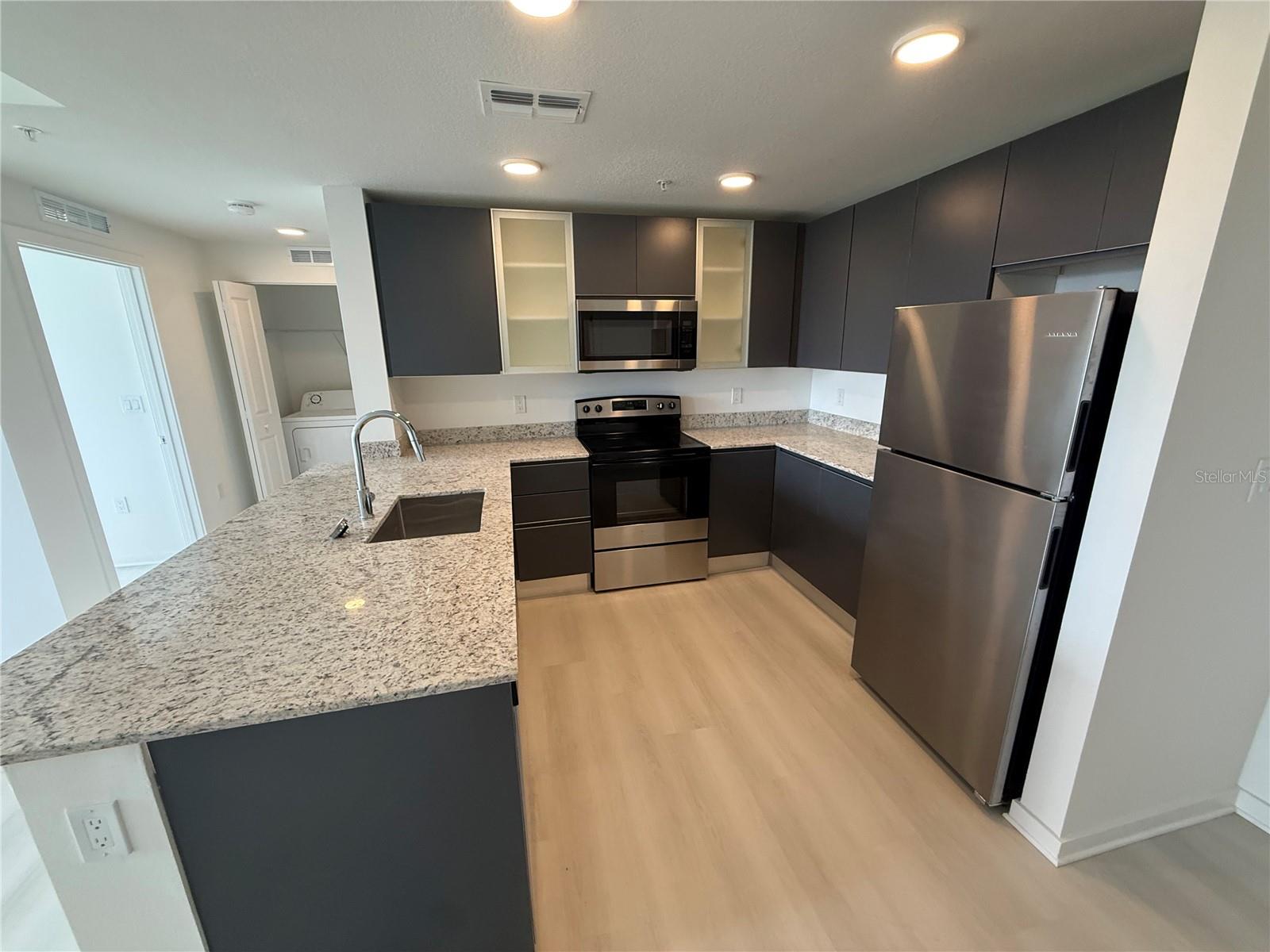 5579 MILLENIA PARK BLVD #424, ORLANDO, FL, 32839