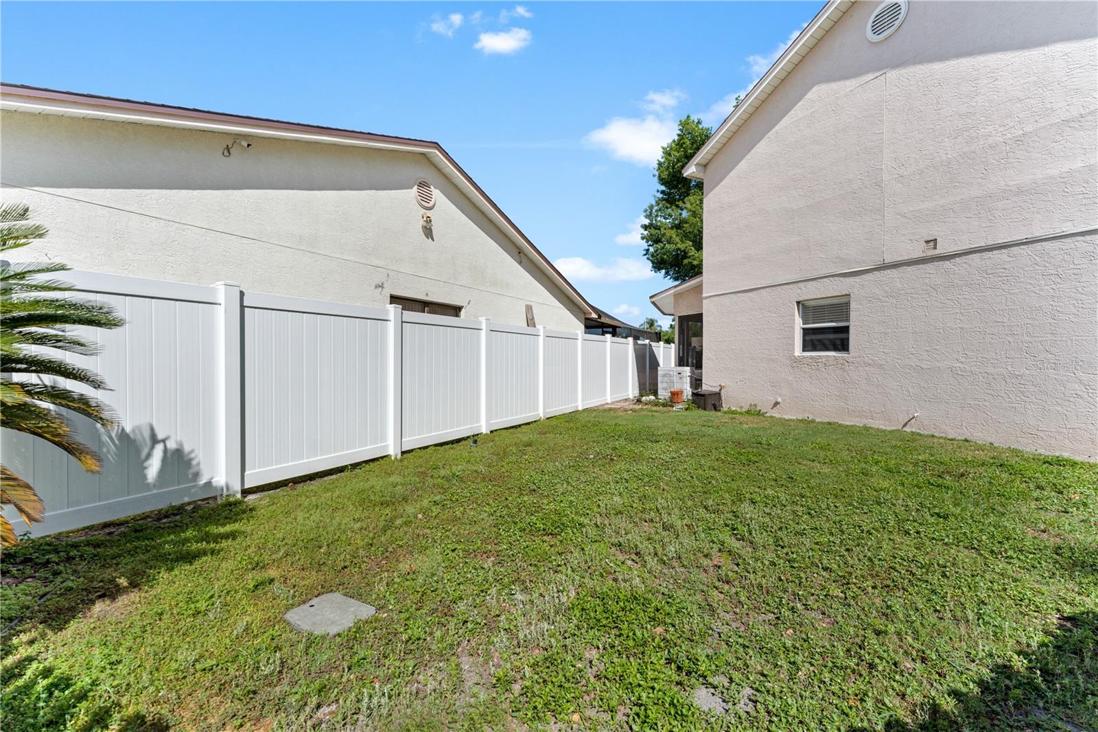 9758 FOX HOLLOW RD, TAMPA, FL, 33647