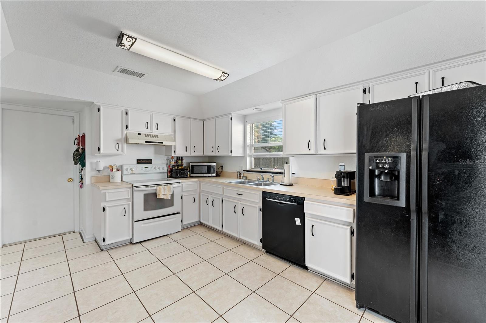 9758 FOX HOLLOW RD, TAMPA, FL, 33647