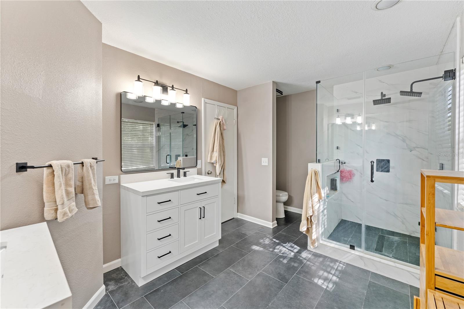 9758 FOX HOLLOW RD, TAMPA, FL, 33647