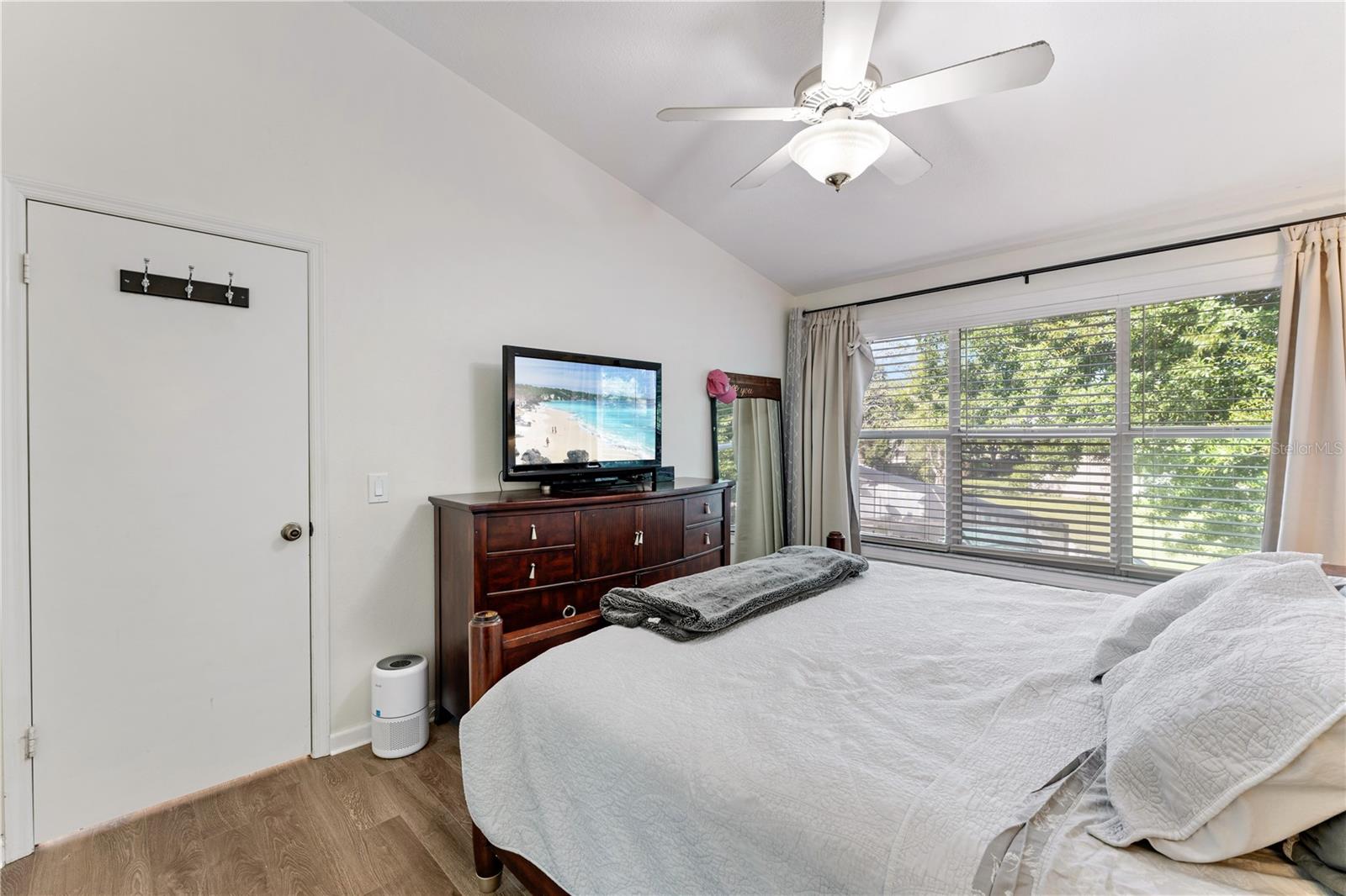 9758 FOX HOLLOW RD, TAMPA, FL, 33647