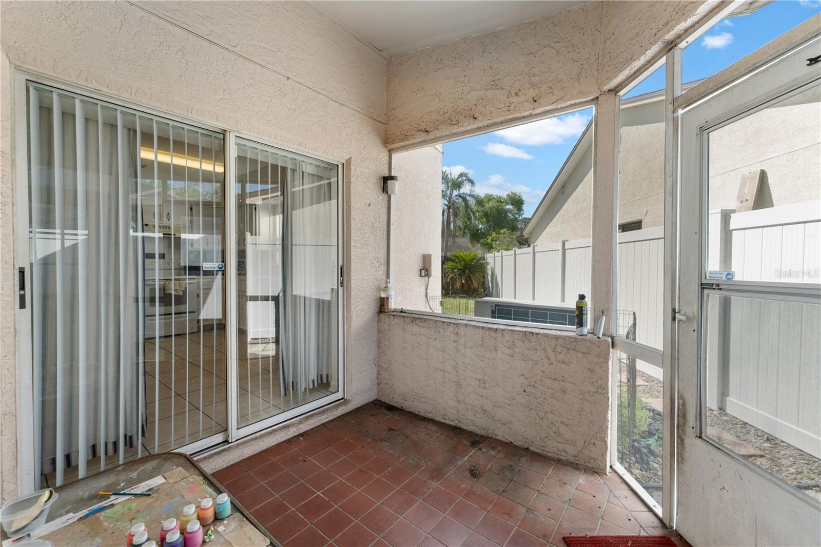 9758 FOX HOLLOW RD, TAMPA, FL, 33647