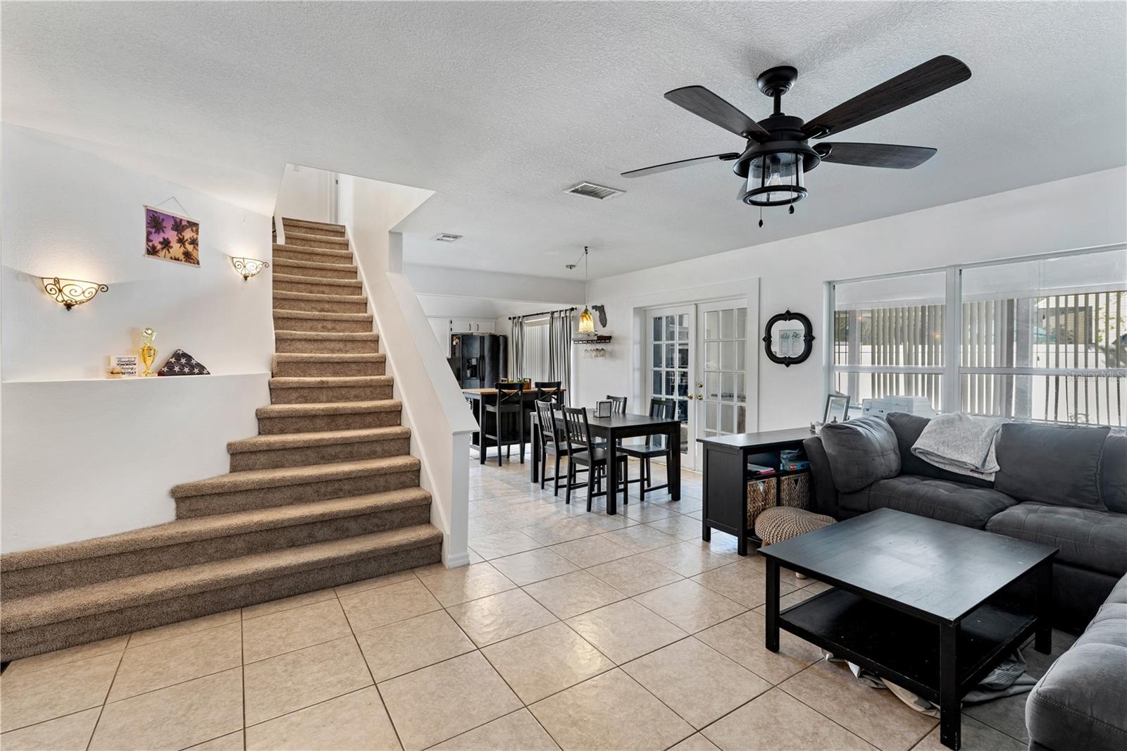 9758 FOX HOLLOW RD, TAMPA, FL, 33647