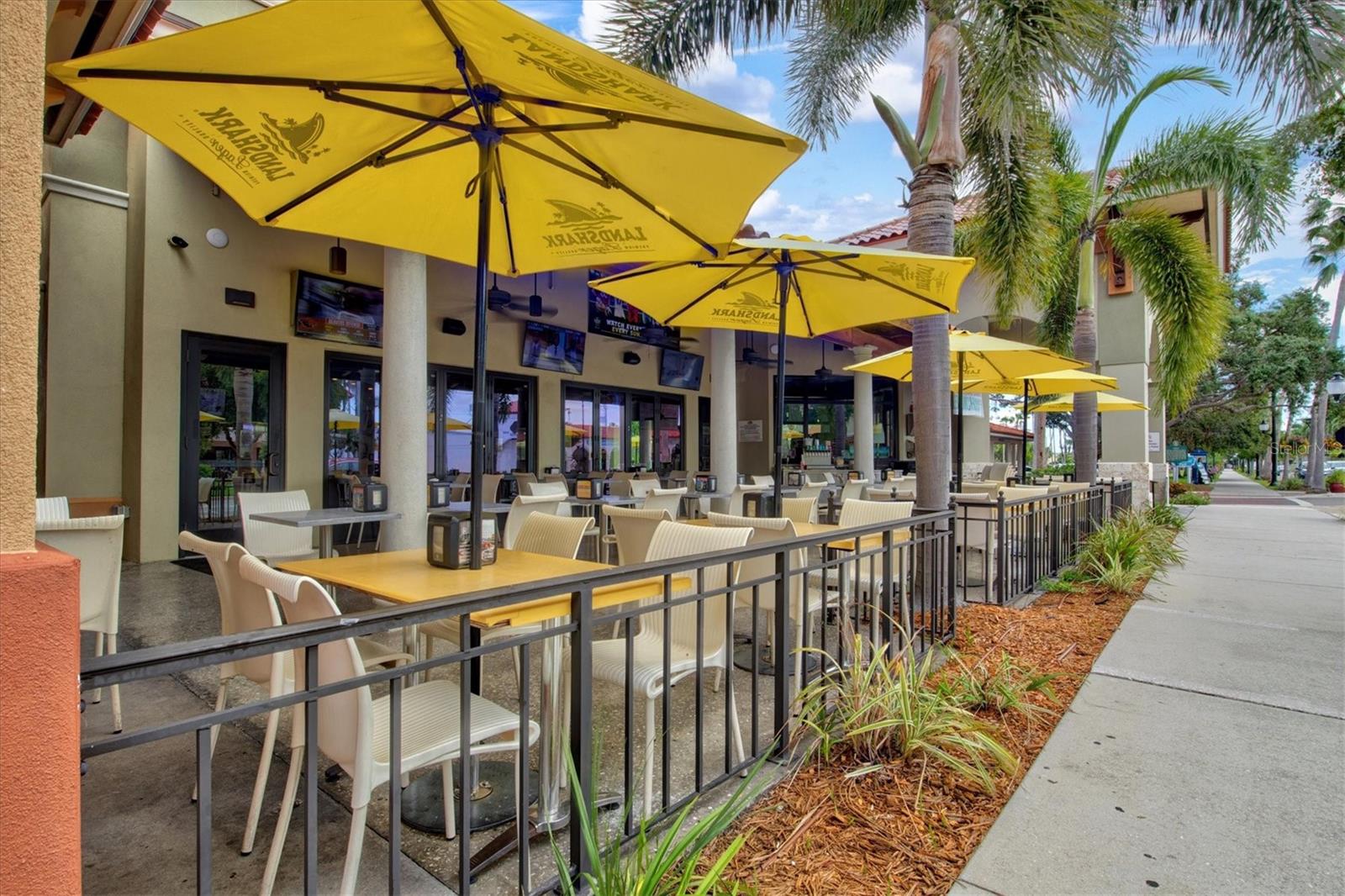 811 MONTROSE DR #103, VENICE, FL, 34293