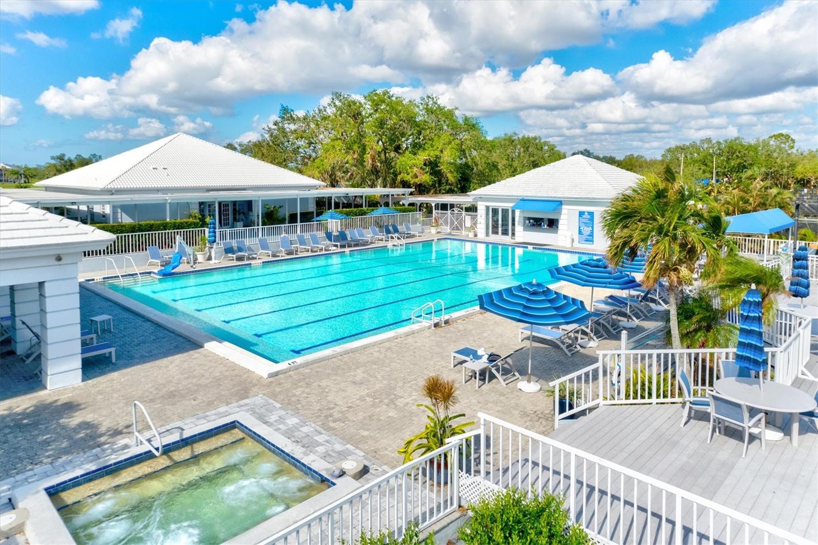 811 MONTROSE DR #103, VENICE, FL, 34293