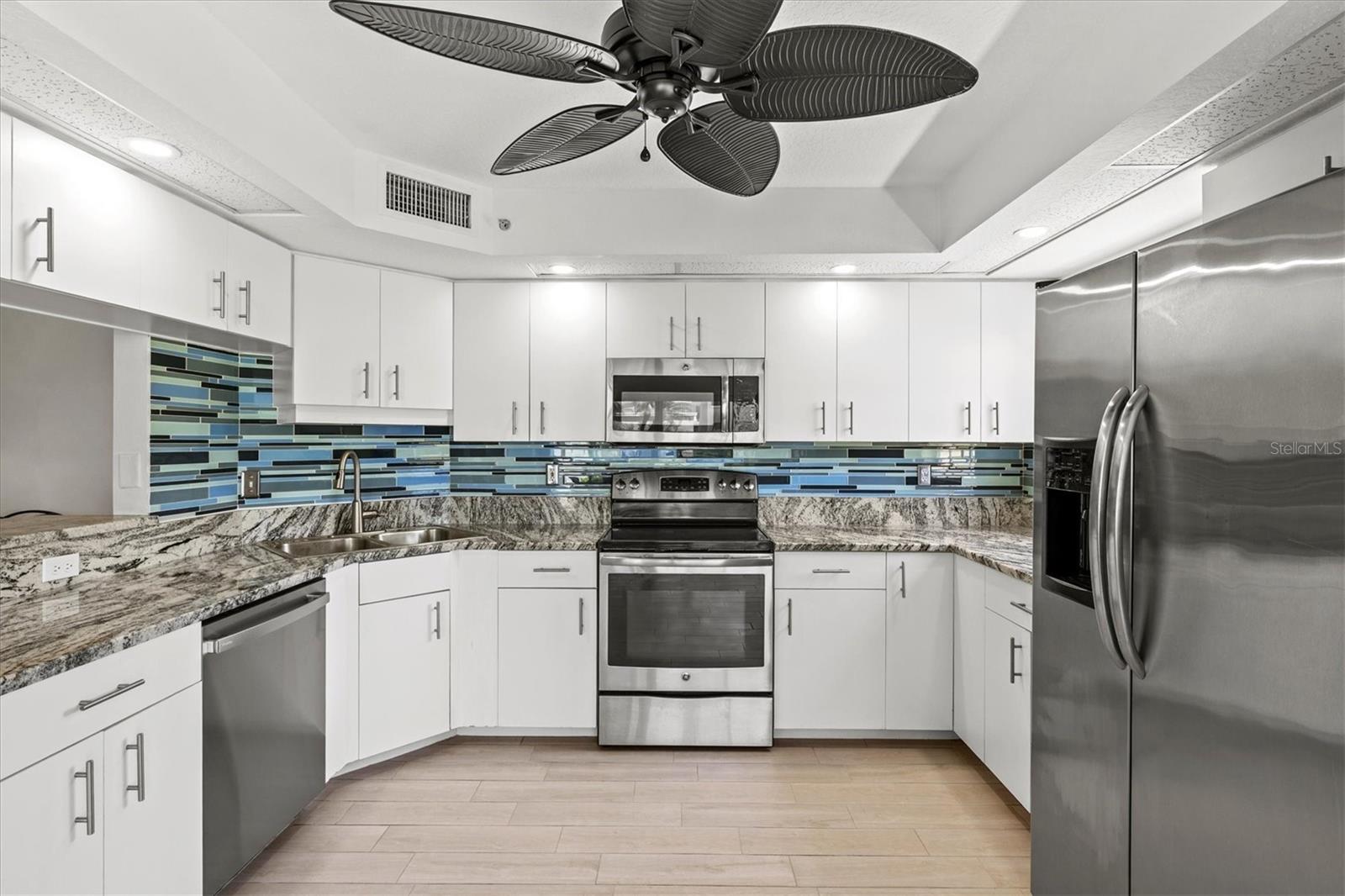 811 MONTROSE DR #103, VENICE, FL, 34293