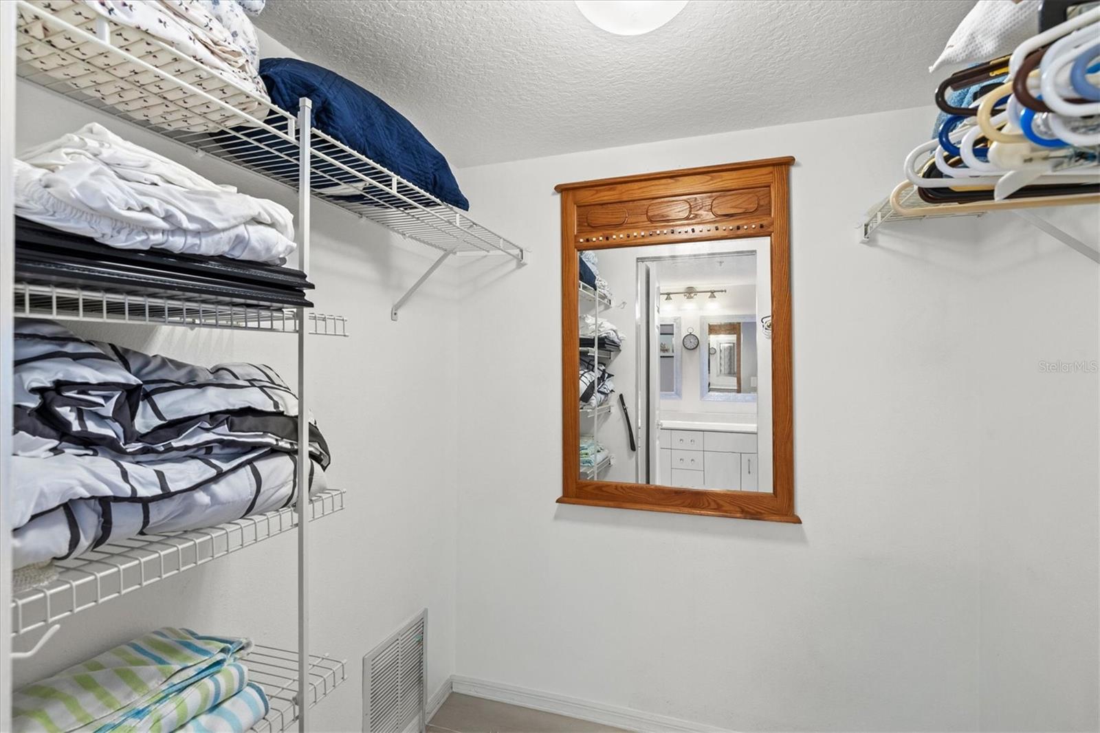 811 MONTROSE DR #103, VENICE, FL, 34293