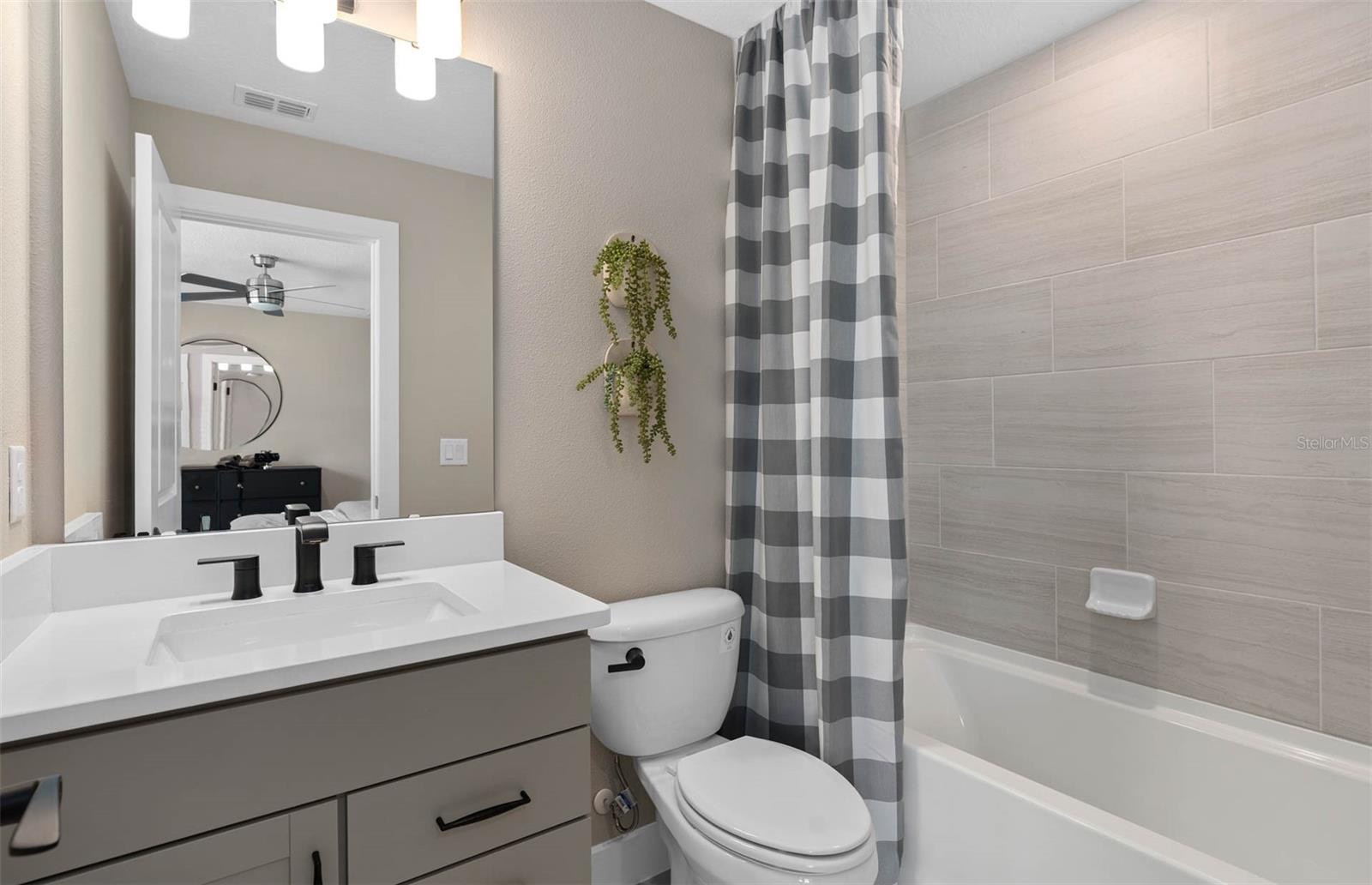 2552 PAINTED SKY AVENUE, WEST MELBOURNE, FL, 32904