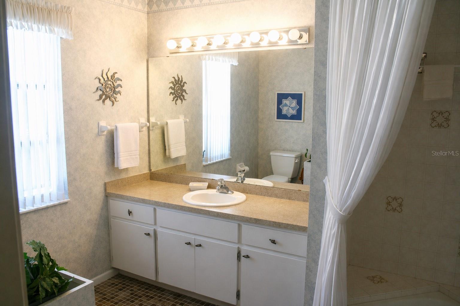 1606 CYPRESS POINT CT, VENICE, FL, 34293