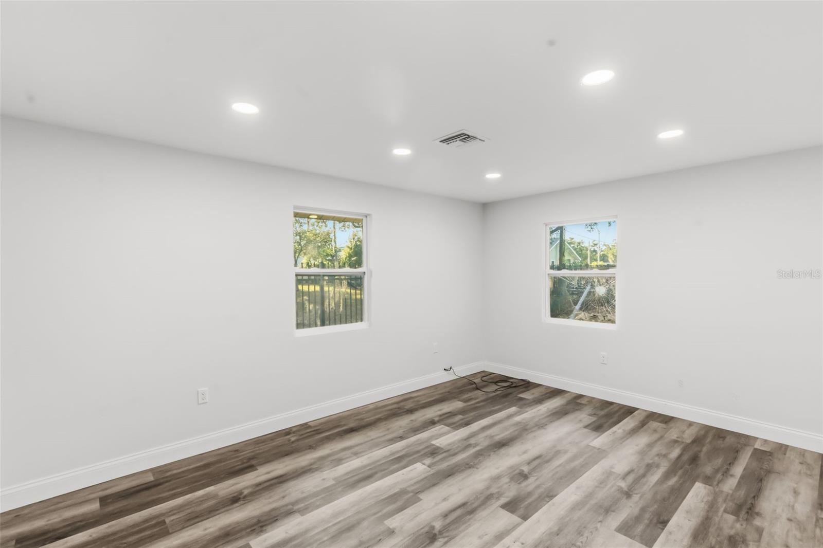 2726 6TH AVE W, BRADENTON, FL, 34205