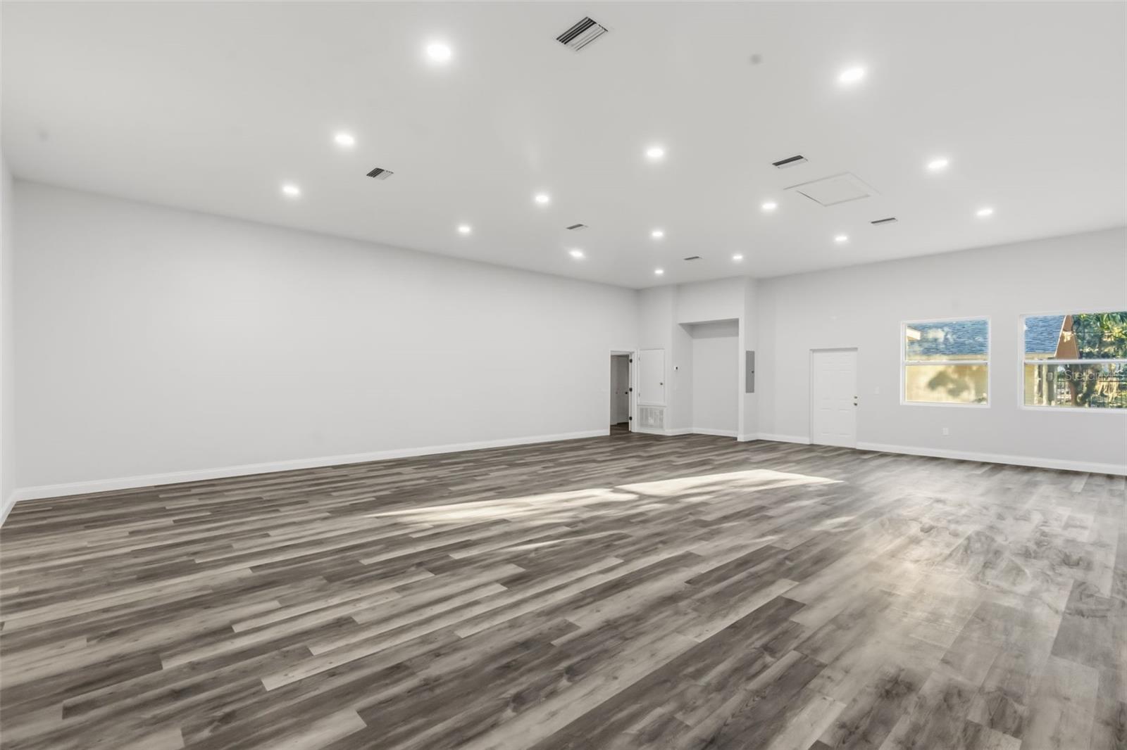2726 6TH AVE W, BRADENTON, FL, 34205