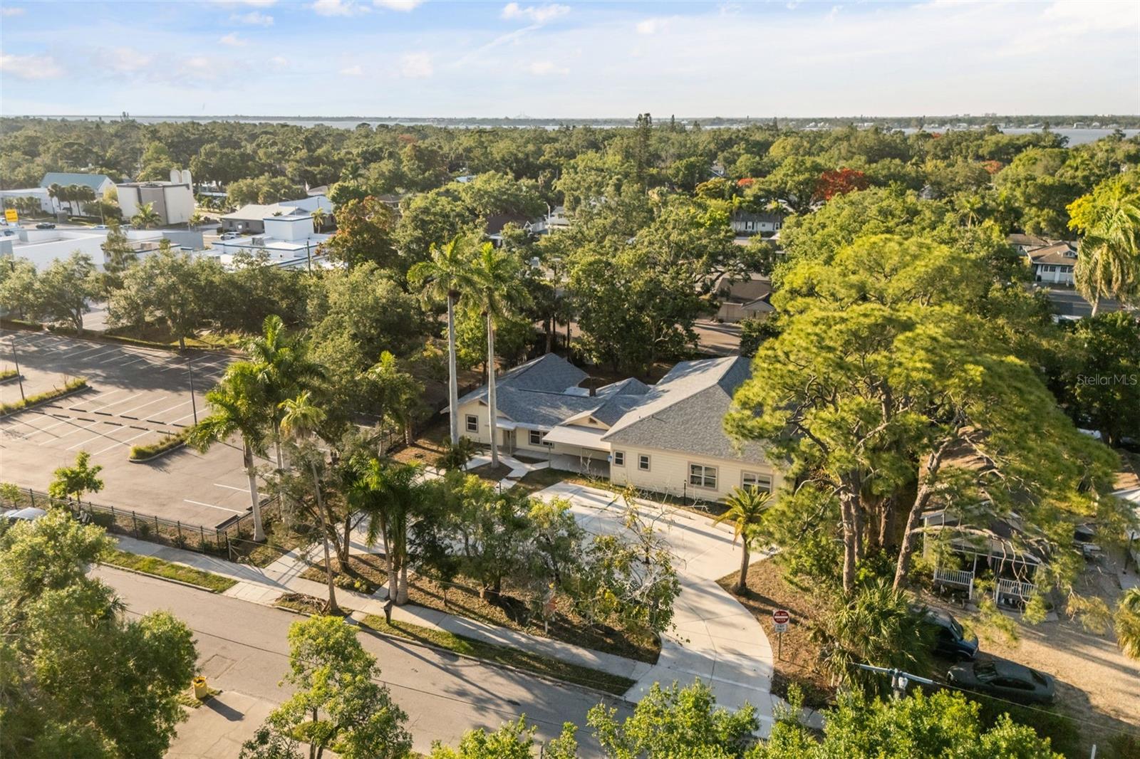 2726 6TH AVE W, BRADENTON, FL, 34205