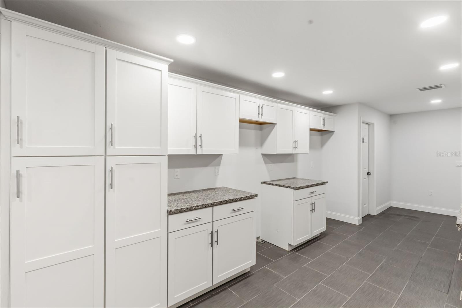 2726 6TH AVE W, BRADENTON, FL, 34205