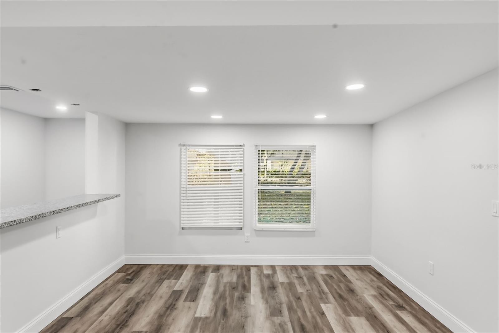 2726 6TH AVE W, BRADENTON, FL, 34205