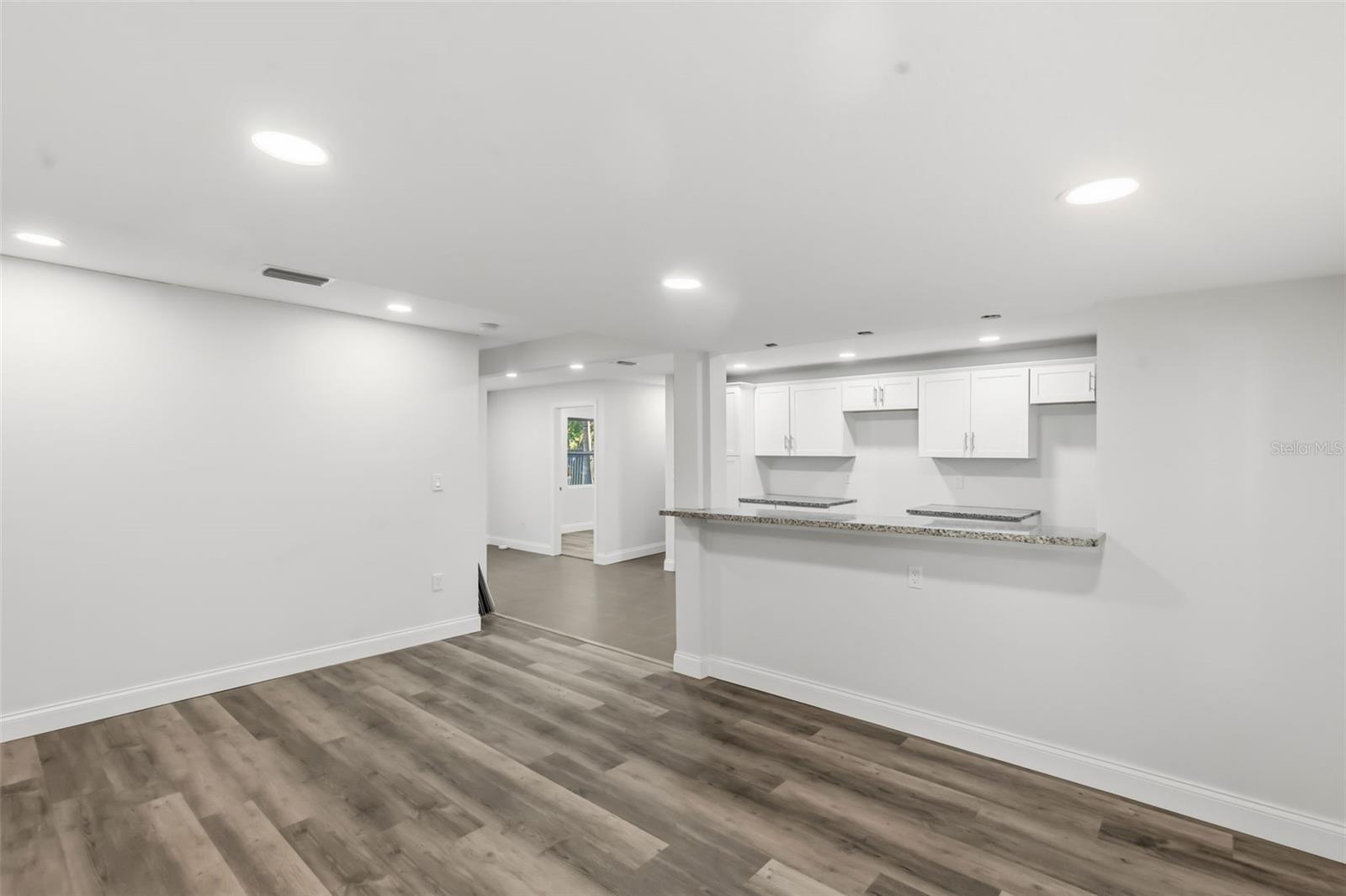 2726 6TH AVE W, BRADENTON, FL, 34205