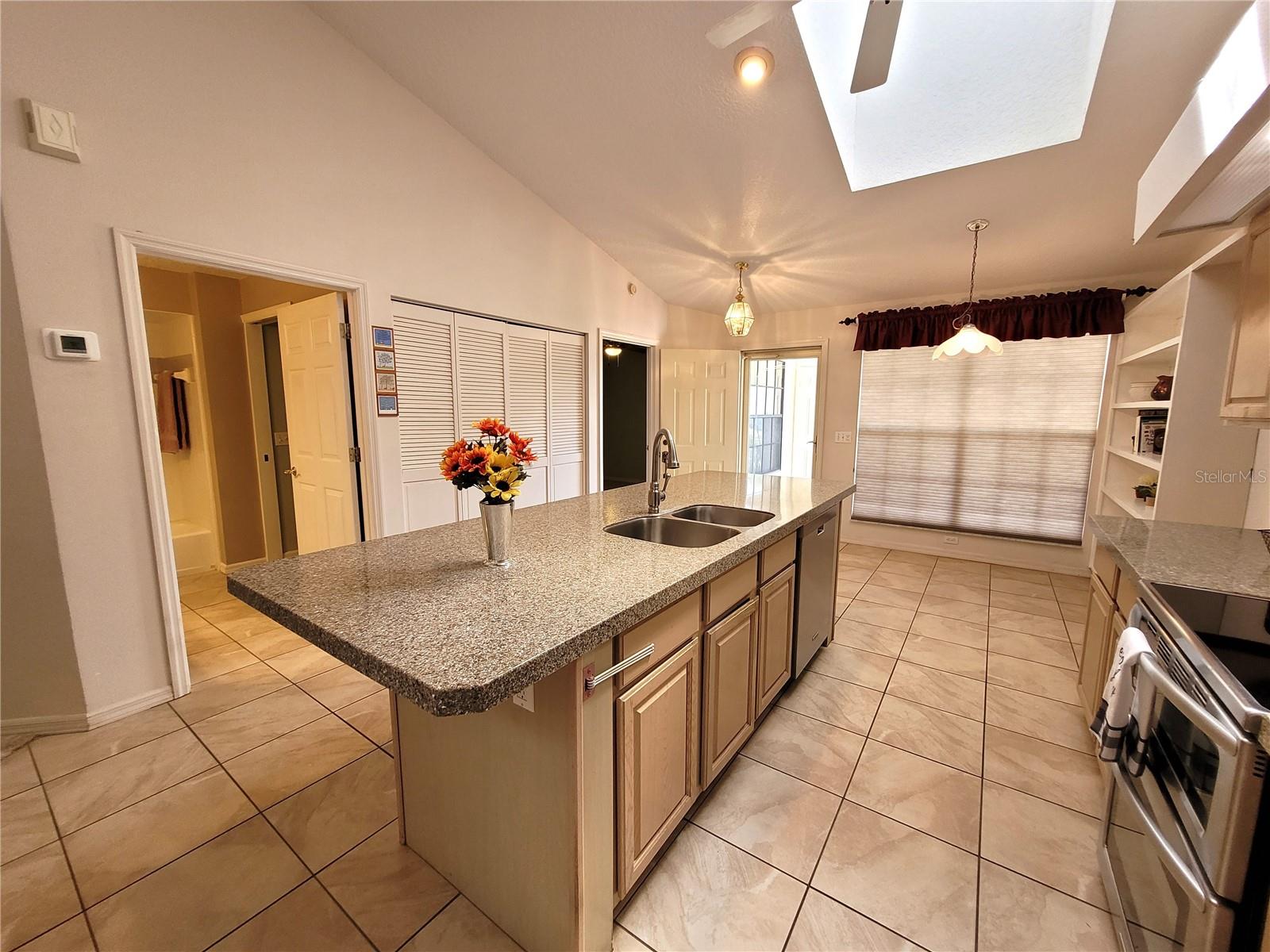 432 BAYTREE BLVD, TAVARES, FL, 32778