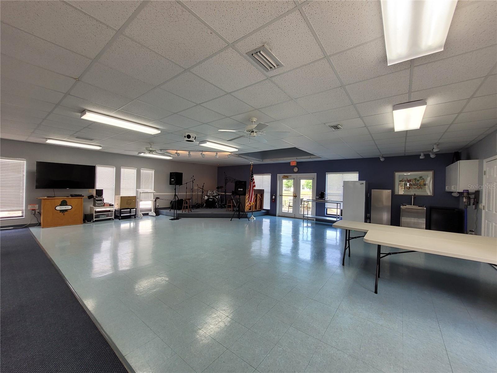 432 BAYTREE BLVD, TAVARES, FL, 32778