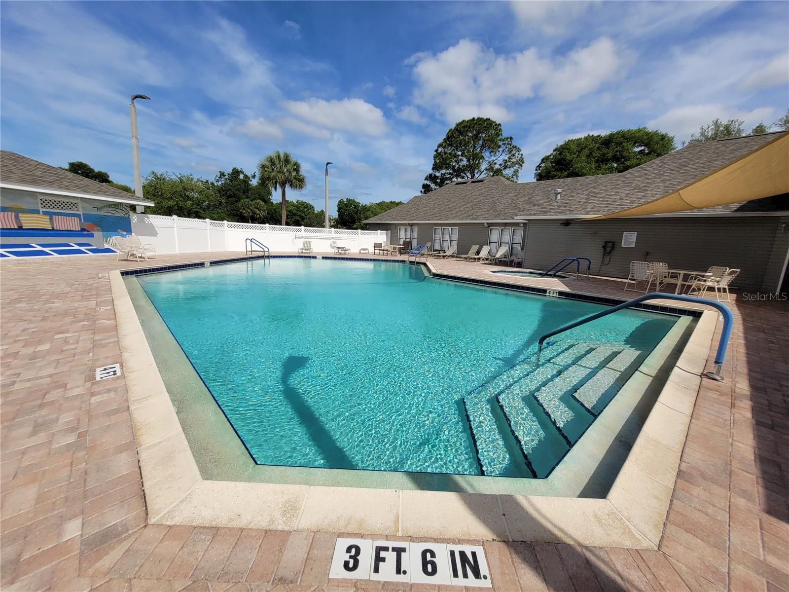 432 BAYTREE BLVD, TAVARES, FL, 32778