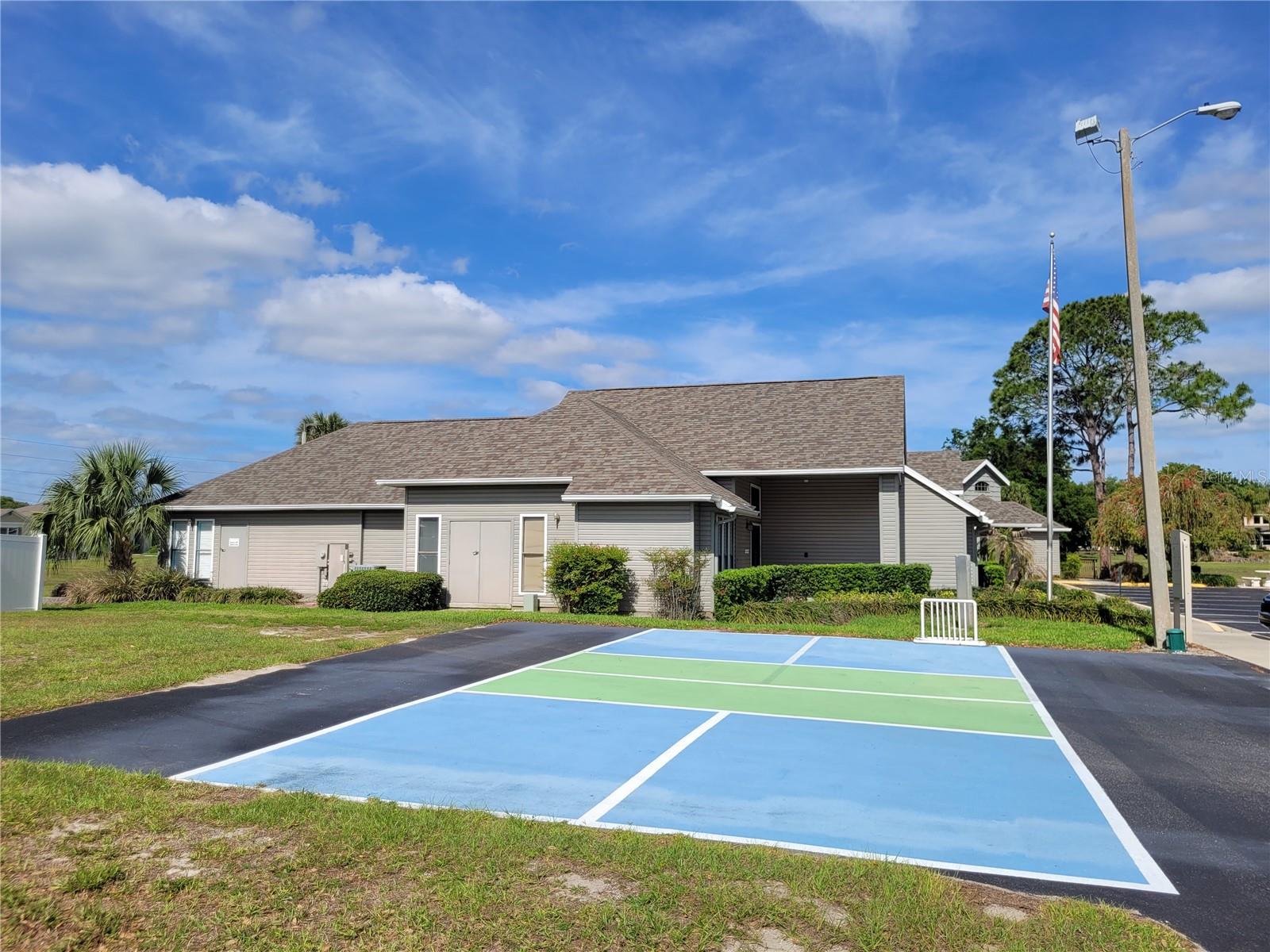 432 BAYTREE BLVD, TAVARES, FL, 32778