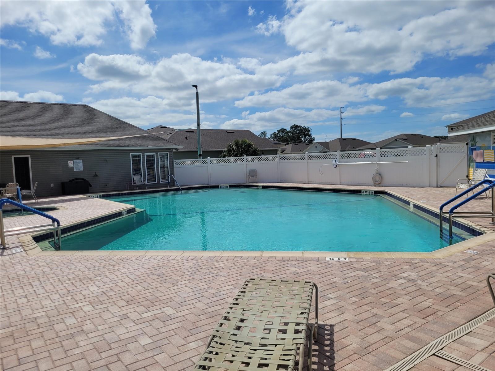 432 BAYTREE BLVD, TAVARES, FL, 32778