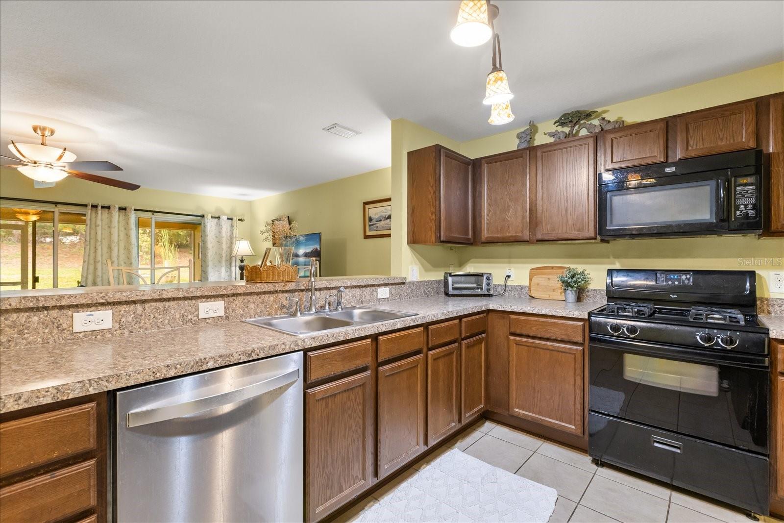 26921 WHITE PLAINS WAY, LEESBURG, FL, 34748