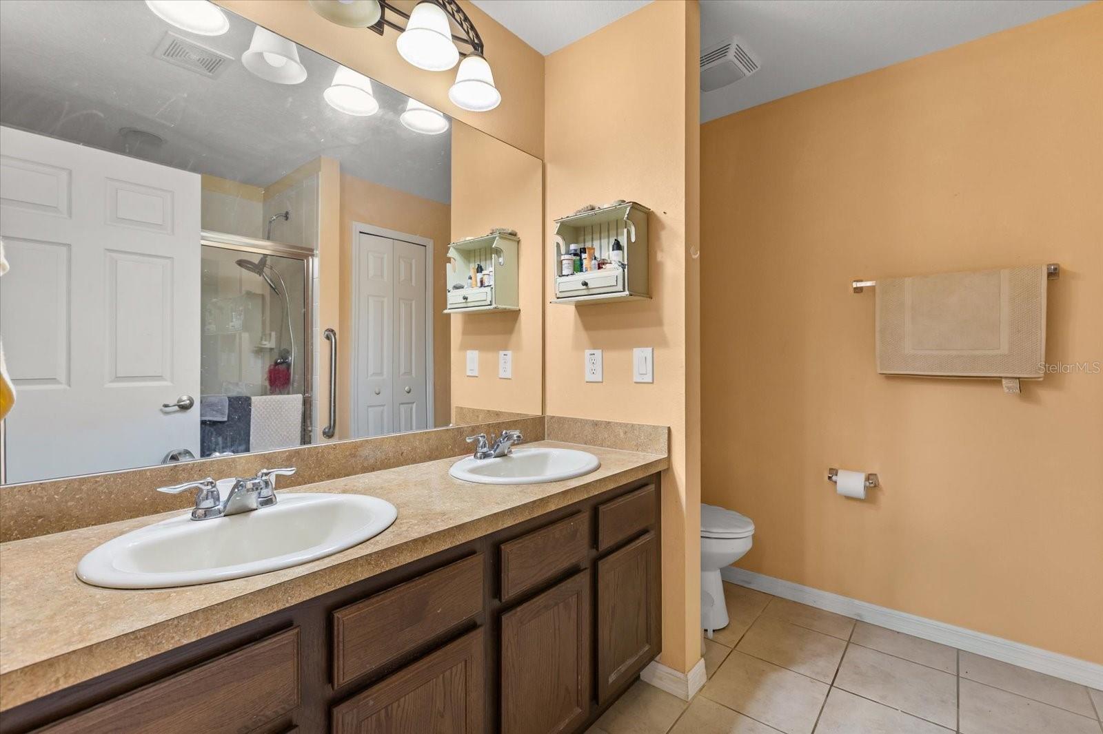 26921 WHITE PLAINS WAY, LEESBURG, FL, 34748