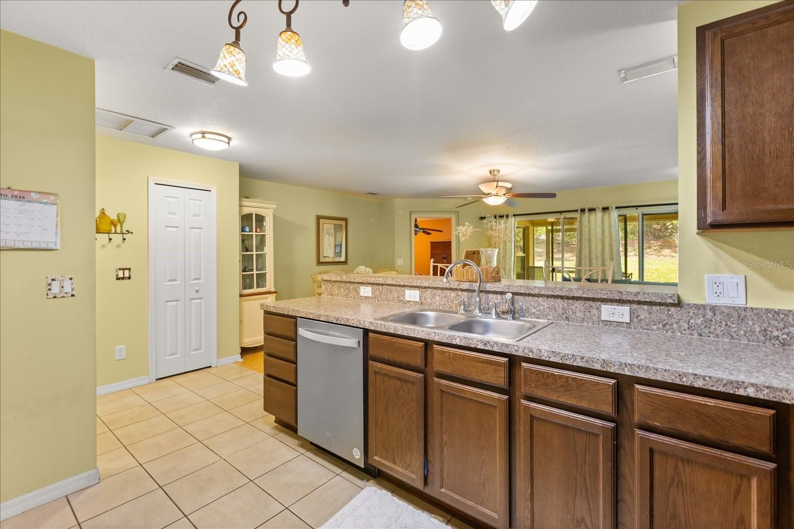 26921 WHITE PLAINS WAY, LEESBURG, FL, 34748