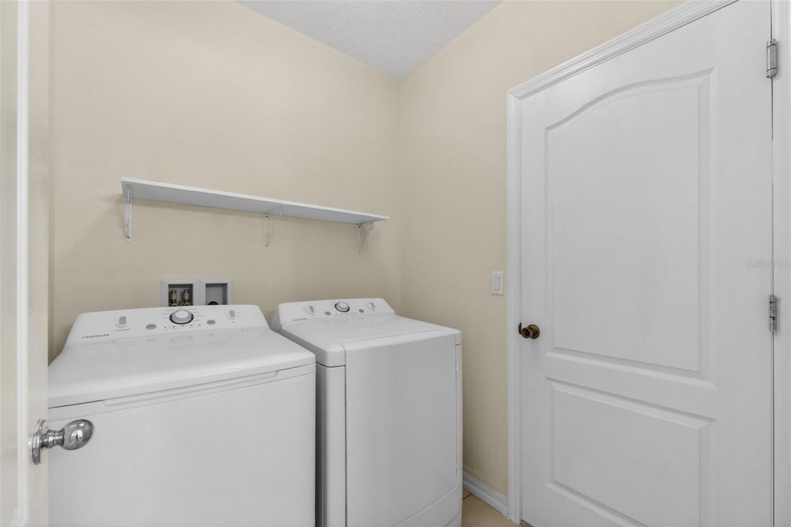 561 LAKE CUMMINGS WAY, LAKE ALFRED, FL, 33850