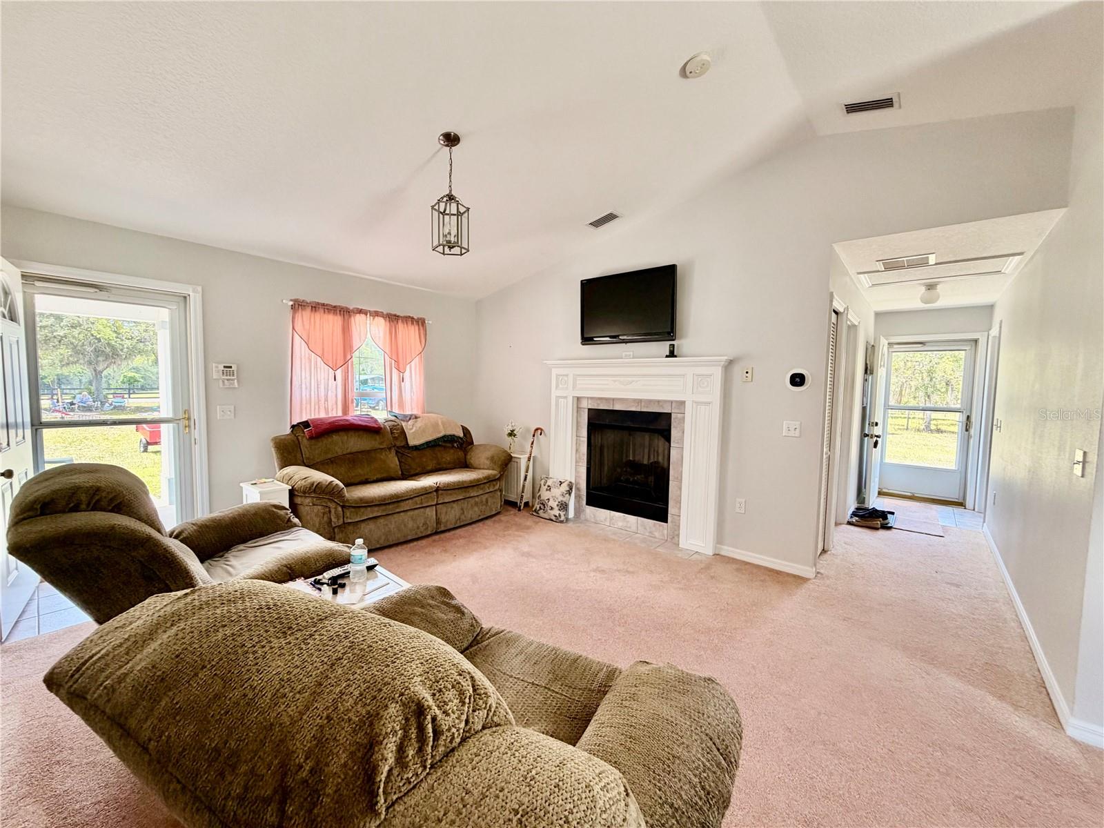 472 SHAW LAKE RD, PIERSON, FL, 32180