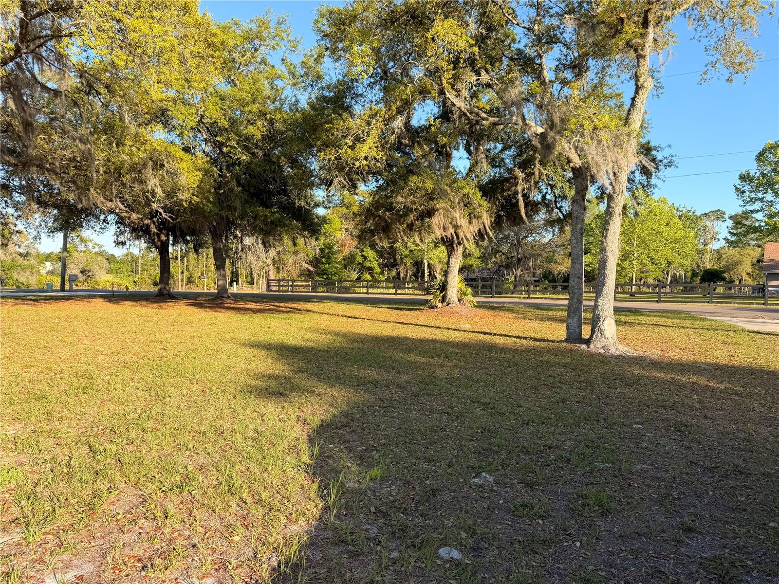 472 SHAW LAKE RD, PIERSON, FL, 32180