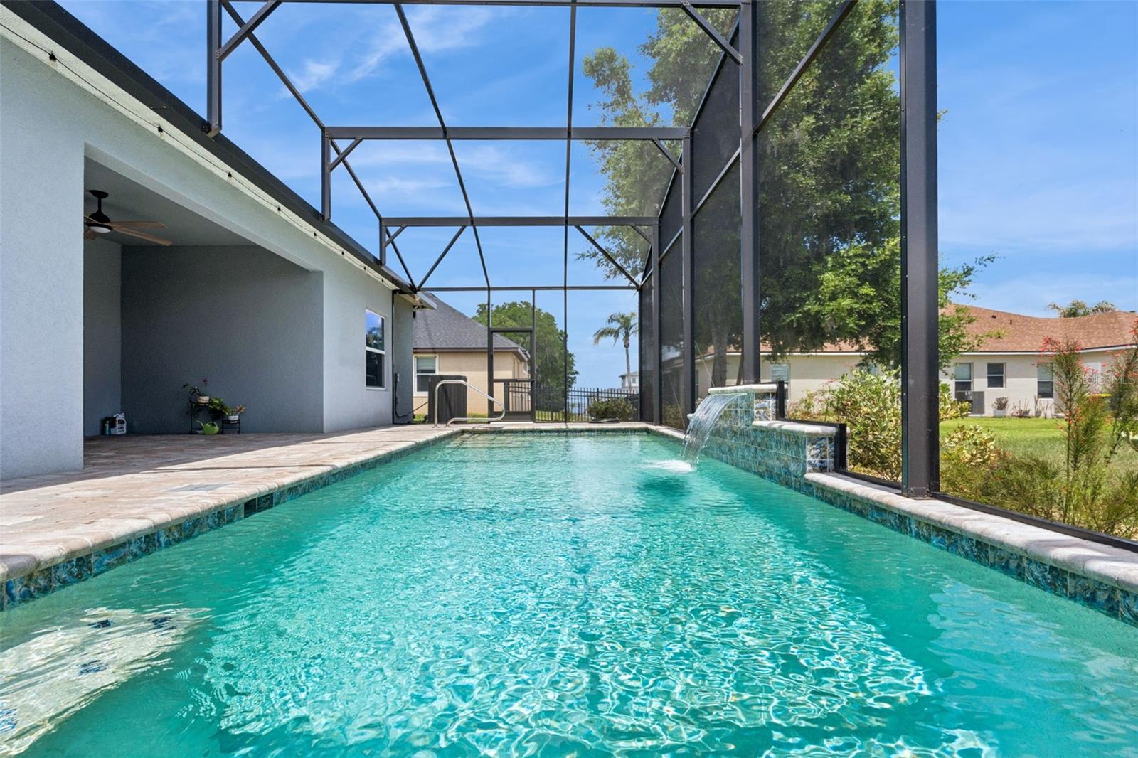 714 OAKS SHORES RD, LEESBURG, FL, 34748