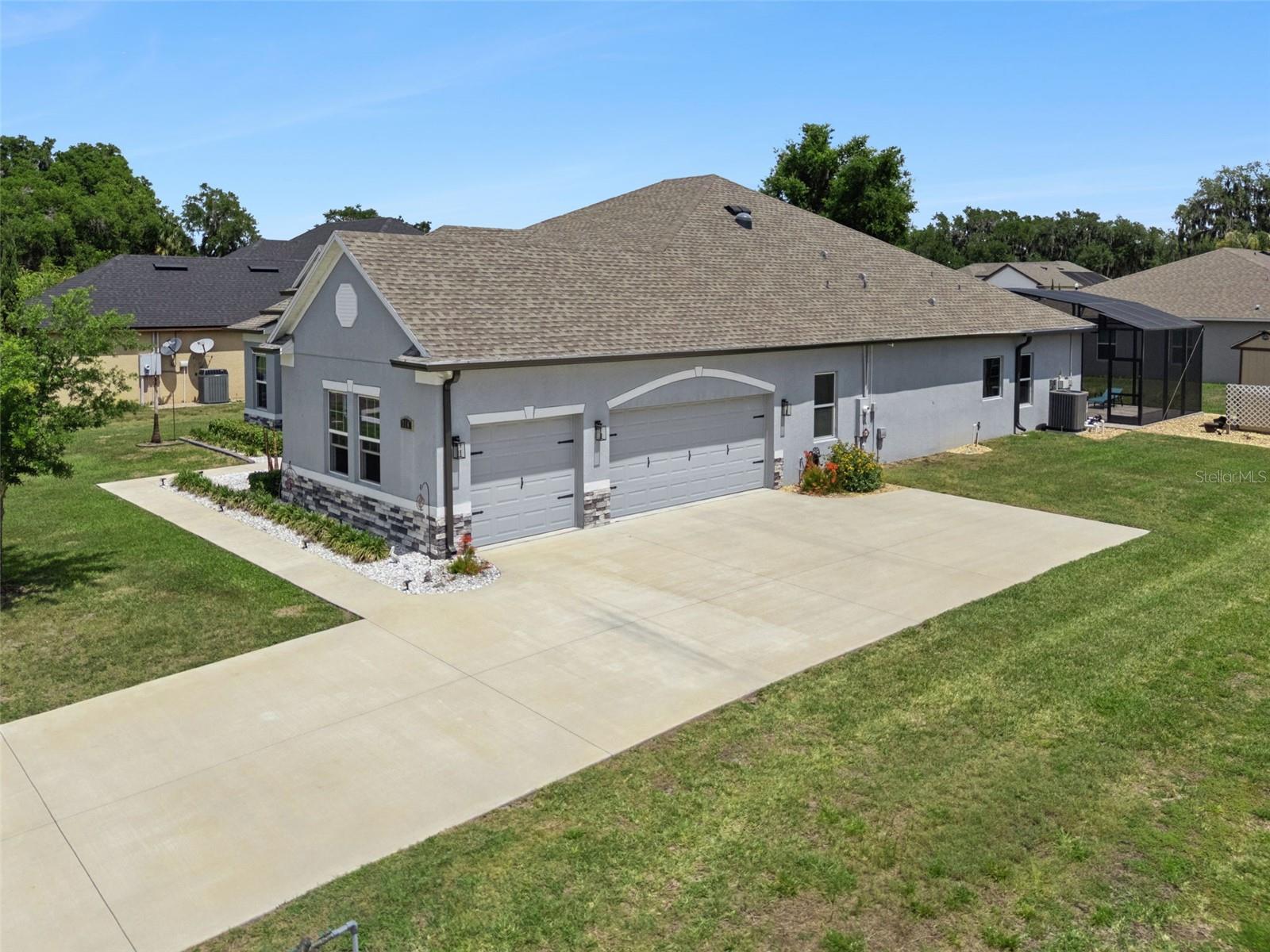 714 OAKS SHORES RD, LEESBURG, FL, 34748