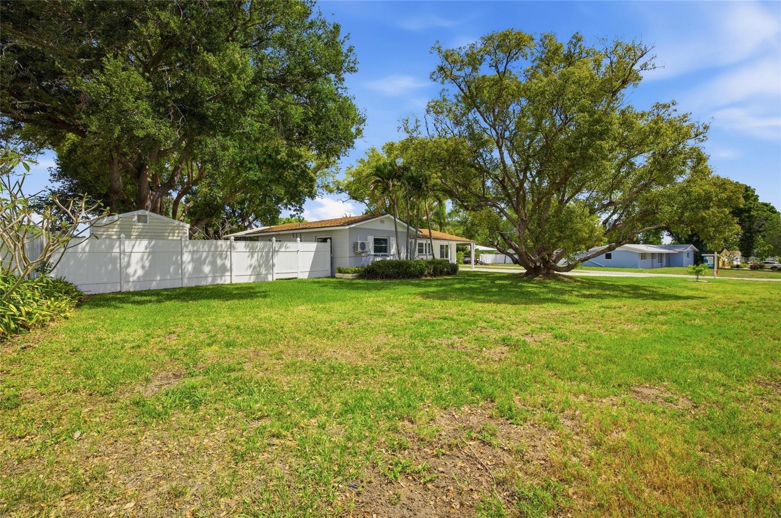 1511 4TH ST SW, LARGO, FL, 33770