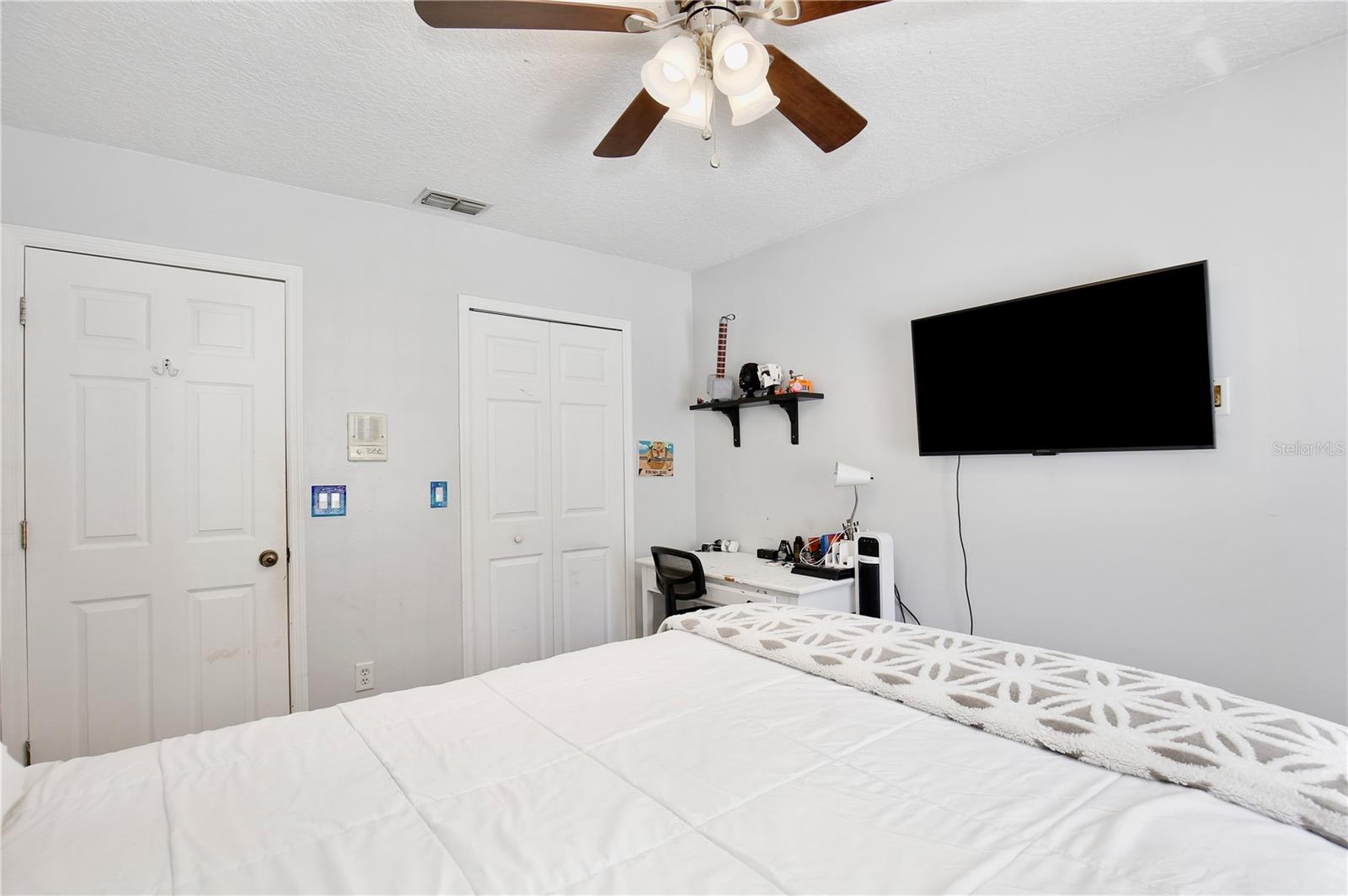 2115 HEATHWOOD CIR, ORLANDO, FL, 32828