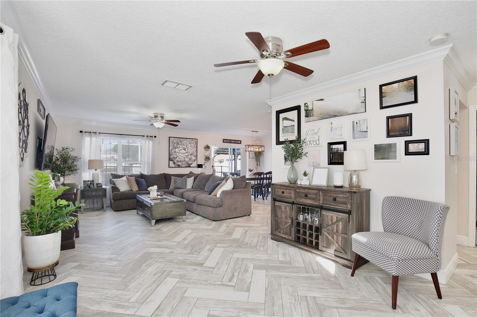 2115 HEATHWOOD CIR, ORLANDO, FL, 32828