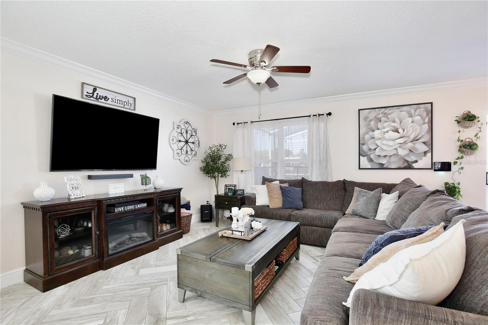 2115 HEATHWOOD CIR, ORLANDO, FL, 32828